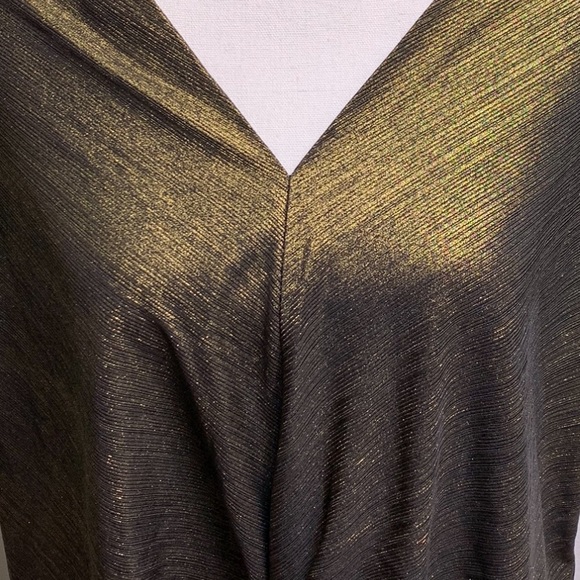 CODE X MODE gold v neck top. LARGE - Picture 7 of 7